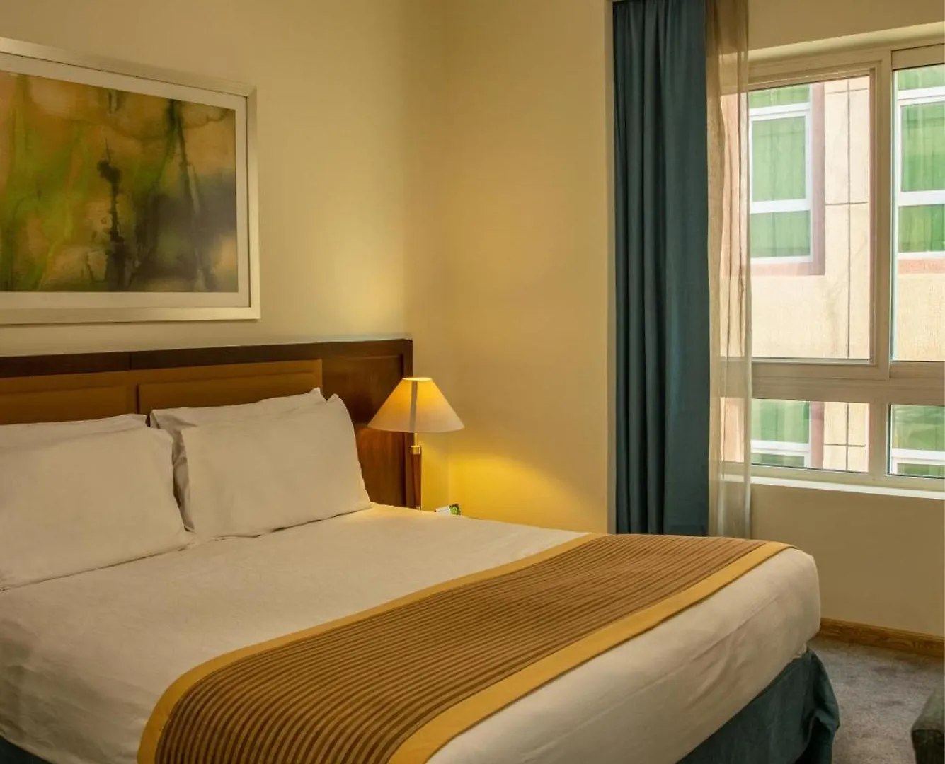 Time Ruby Hotel Apartment Шарджа